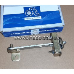 Обмежувач відкривання дверей Mercedes Atego 9737201416 (лівий). DT