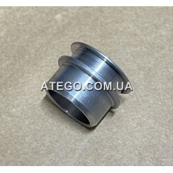 Перехідна втулка масляного насоса Mercedes Atego 9061870137. Оригінал