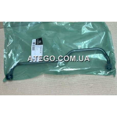 Масляная трубка турбины Мерседес Atego 9061800720 (на 6-цилиндровый двигатель). Оригинал
