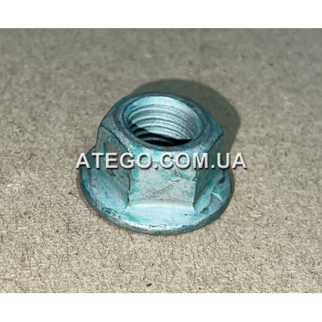 Гайка Mercedes M12x1,5 самозажимная N000000005306. Оригинал