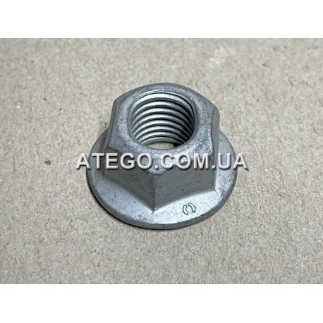 Гайка Mercedes M12x1,5 самозажимна N000000005306. DT