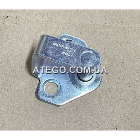 Скоба дверного замка Mercedes Atego. Турция