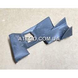 Бокове ущільнення під металеву накладку кабіни Mercedes Atego під лобовим скло 9738840498 на ліву сторону.  Оригінал