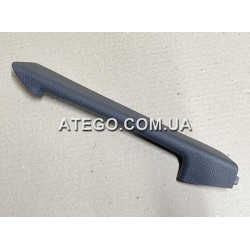Накладка дверної карти Mercedes Atego 9407220108 ліва (після 2006 року року). Оригінал
