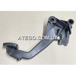 Педаль сцепления Мерседес Atego 9402900216 (с 2006 года). Оригинал