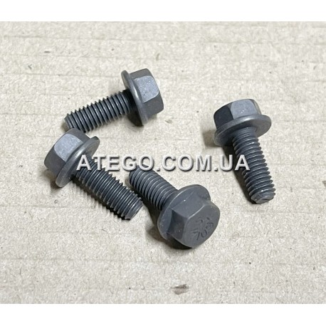 Болт кріплення фланця маслопроводу турбіни Mercedes Atego N000000004913 (M16x16). Оригінал