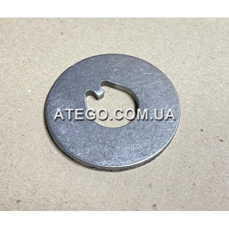 Прижимна шайба передньої ступиці Mercedes Vario 3123321862. Оригінал