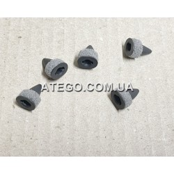 Закладна під гвинт кріплення пластикових елементів кабіни Mercedes Atego 0009985985. Оригінал