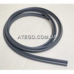 Верхний уплотнитель капота Mercedes Atego 9737510598. Оригинал
