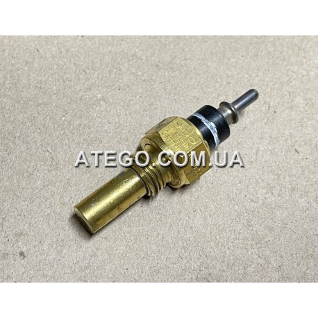 Наружная ручка двери Mercedes Atego 0007601359 с сердцевиной и ключем. MEGA