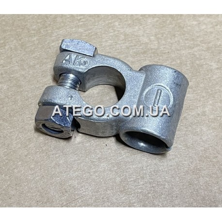 Клемма аккумулятора Mercedes Atego N072332013200 (минусовая). Оригинал