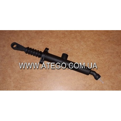 Головний циліндр зчеплення Mercedes Atego 0012959106. Китай