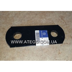 Пластина крепления задней рессоры Mercedes Atego 9743250320 (Серьга). Оригинал