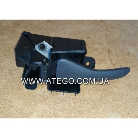 Ручка двери внутренняя левая Mercedes Atego 0007230035. Оригинал