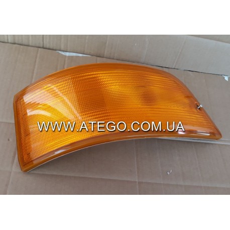 Указатель поворота правый Mercedes Atego 9408200121 (на колеса 22,5). Оригинал