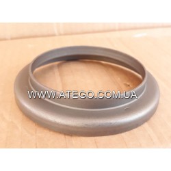 Захисна панель сальника хвостовика редуктора Mercedes Atego 6743530091. Оригінал