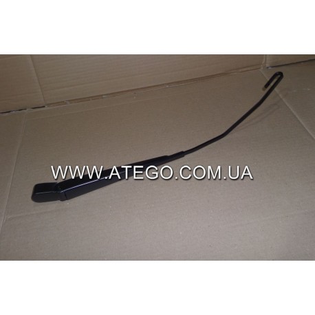 Держатель щетки стеклоочистителя Mercedes Atego. Оригинал