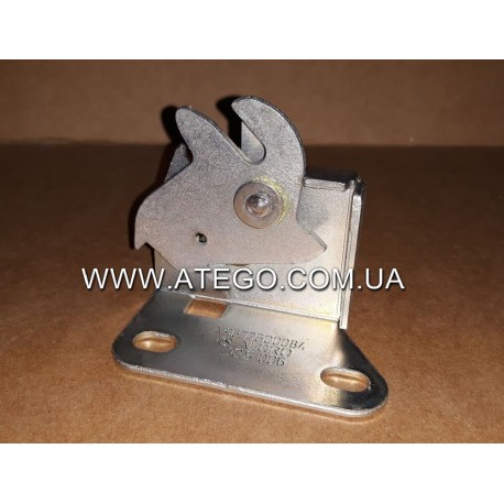 Замок капота Mercedes Atego лівий. Оригінал