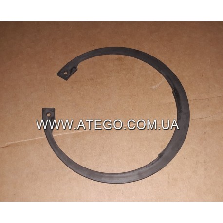 Стопорное кольцо подшипника передней ступицы Mercedes Atego (на колеса 19,5). Оригинал