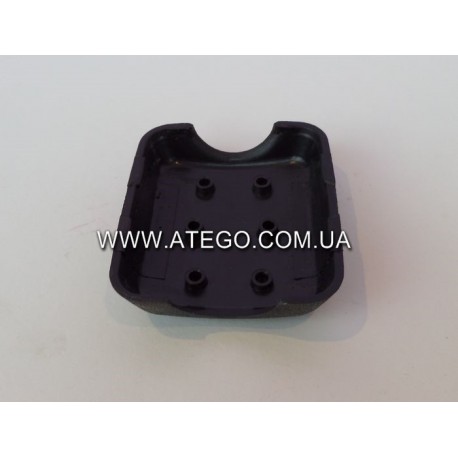 Кришка кріплення дзеркала Mercedes Atego (до 2005 року). MEGA