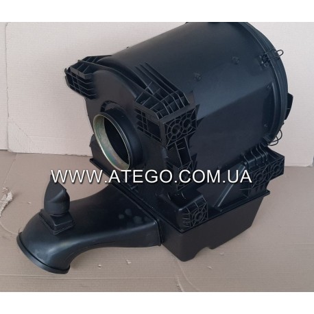 Корпус воздушного фильтра Mercedes Atego. Китай