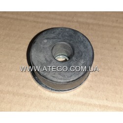 Нижняя опора радиатора Mercedes Atego 9705000012. Оригинал