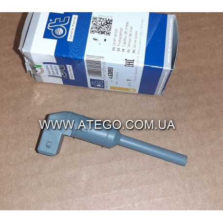 Датчик уровня охлаждающей жидкости в расширительном бачке Mercedes Atego 9705450124. DT