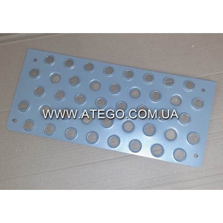 Верхня металева сходинка кабіни Mercedes AXOR 9406660128. Туреччина