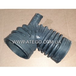 Патрубок повітряного фільтра Mercedes Atego 9405280982. Туреччина