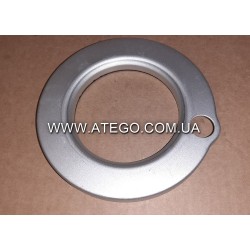 Защитная шайба передней ступицы Mercedes Atego 9709971046 (на колеса 17,5). FEBI