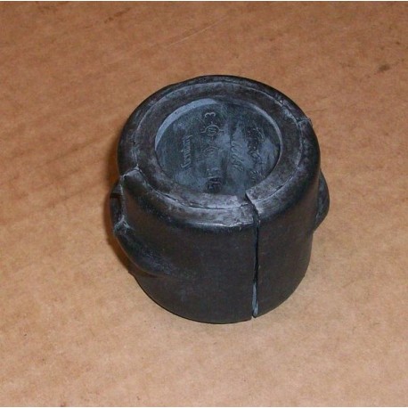 Втулка стабилизатора Mercedes ATEGO 9703231585 (33*62*47). FEBI