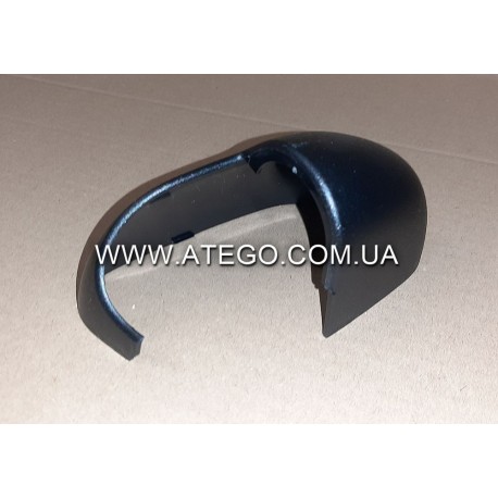 Кришка нижнього кріплення лівого дзеркала Mercedes Atego II (з 2006 року).