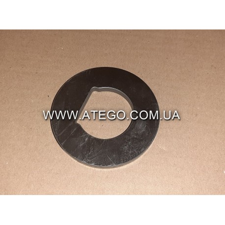 Прижимная шайба передней ступицы Mercedes Atego 9753320762 (На колеса 19,5). Оригинал