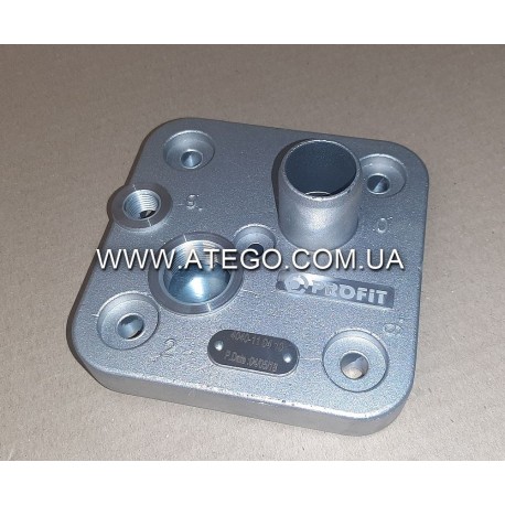 Верхня кришка головки компресора Mercedes Atego. Туреччина