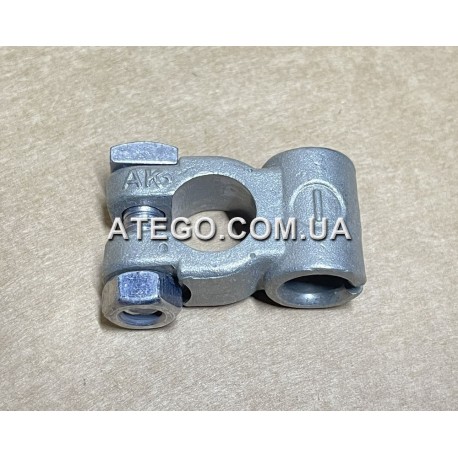 Клема акумулятора Mercedes Atego N072332011200 (мінусова). Оригінал